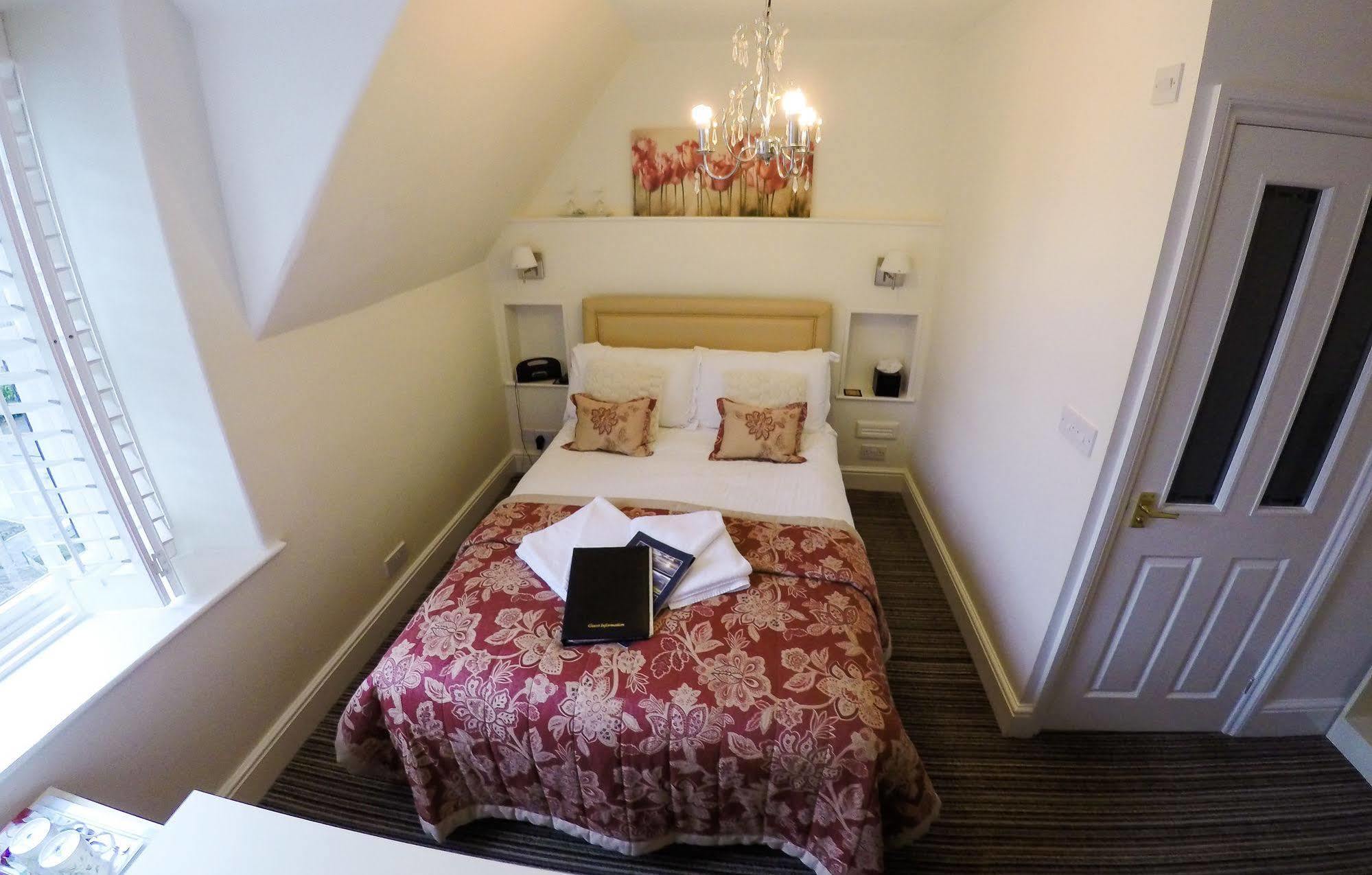 Dene House Guest House Боунес он Уиндърмиър Екстериор снимка